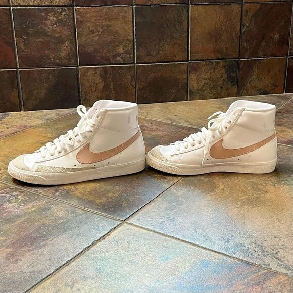 Nike Sport Shoes Blazer Mid ‘77 Summit White Vintage Pink High Tops 9 - Picture 5 of 14